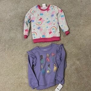 Bundle 5T sweatshirts